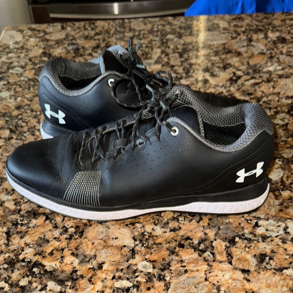 Under Armour Mens Fade RST 3 Golf Shoes Size 9.5